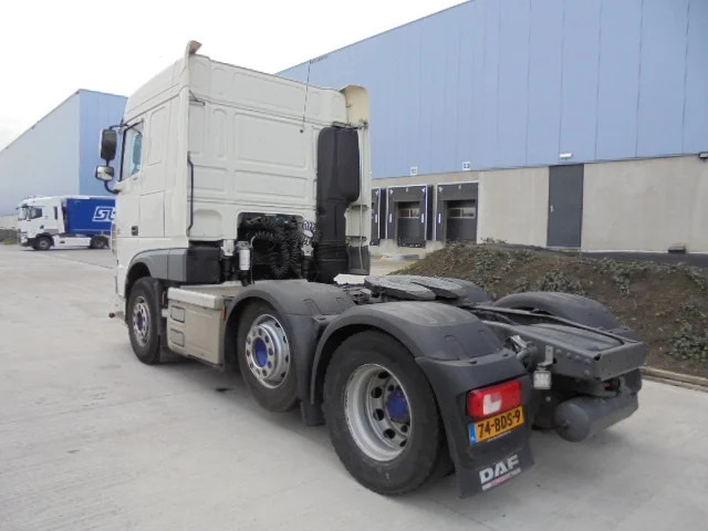 Tractor unit DAF XF 460 6X2 EUR6: picture 6