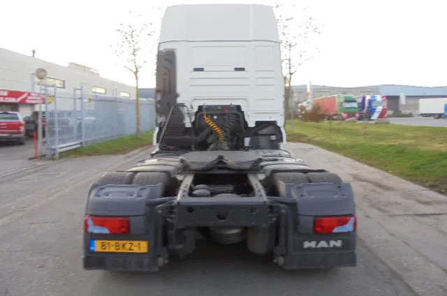 Tractor unit MAN TGX 18.500 XXL SMART TACHO 16X IN STOCK: picture 6