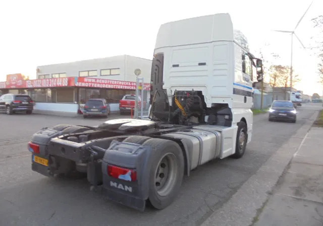 Tractor unit MAN TGX 18.500 XXL SMART TACHO 16X IN STOCK: picture 7