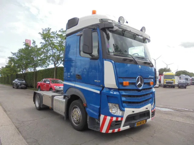 Mercedes-Benz Actros 1842 LS NL TRUCK - Tractor unit: picture 3 Mercedes-Benz Actros 1842 LS NL TRUCK - Tractor unit: picture 3