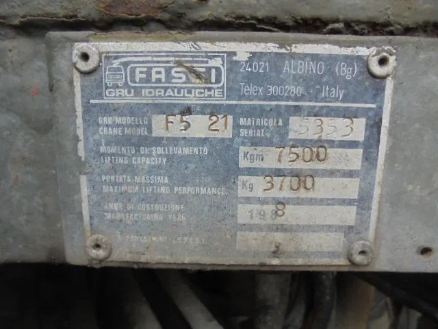 Crane truck Volvo N 10 6X6 L + FASSI: picture 14