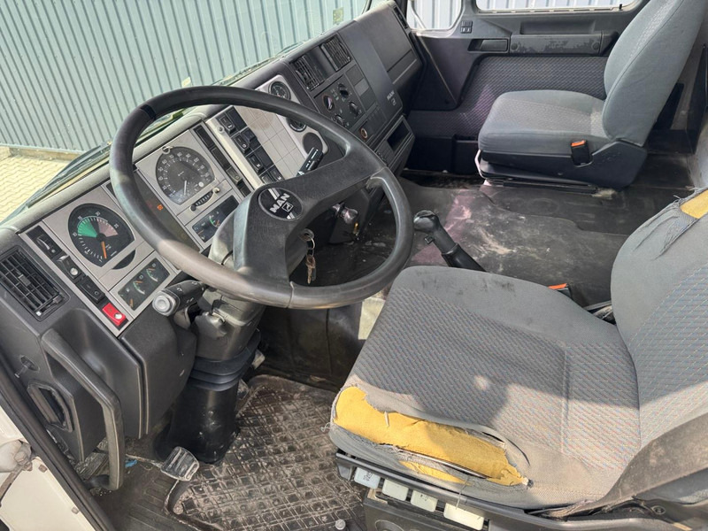 MAN 32.364 chassis truck - Cab chassis truck: picture 5 MAN 32.364 chassis truck - Cab chassis truck: picture 5