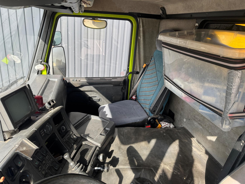 Vacuum truck Scania 113.320 vacuum truck: picture 8 Vacuum truck Scania 113.320 vacuum truck: picture 8