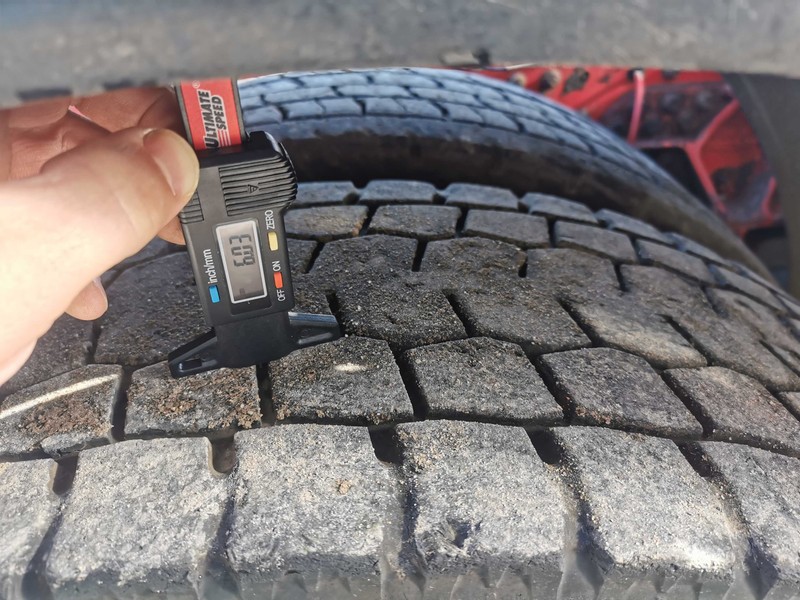 Tractor unit MAN 41.463 Heaby duty tractor unit 8x4: picture 13 Tractor unit MAN 41.463 Heaby duty tractor unit 8x4: picture 13