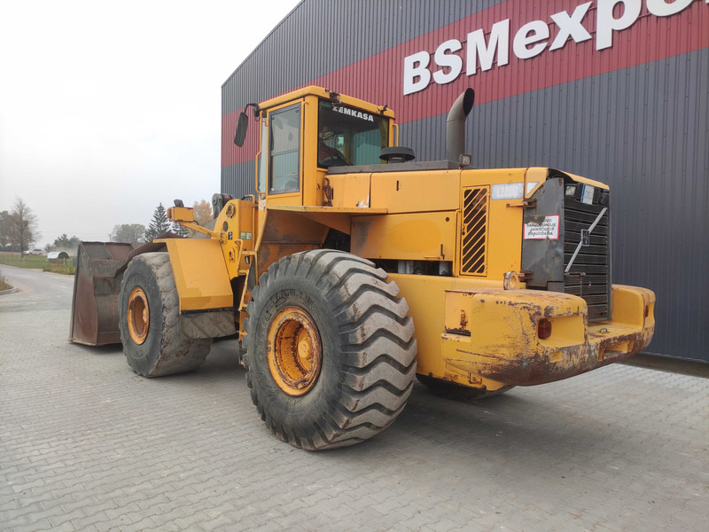 Volvo L220 wheel loader - Wheel loader: picture 4 Volvo L220 wheel loader - Wheel loader: picture 4