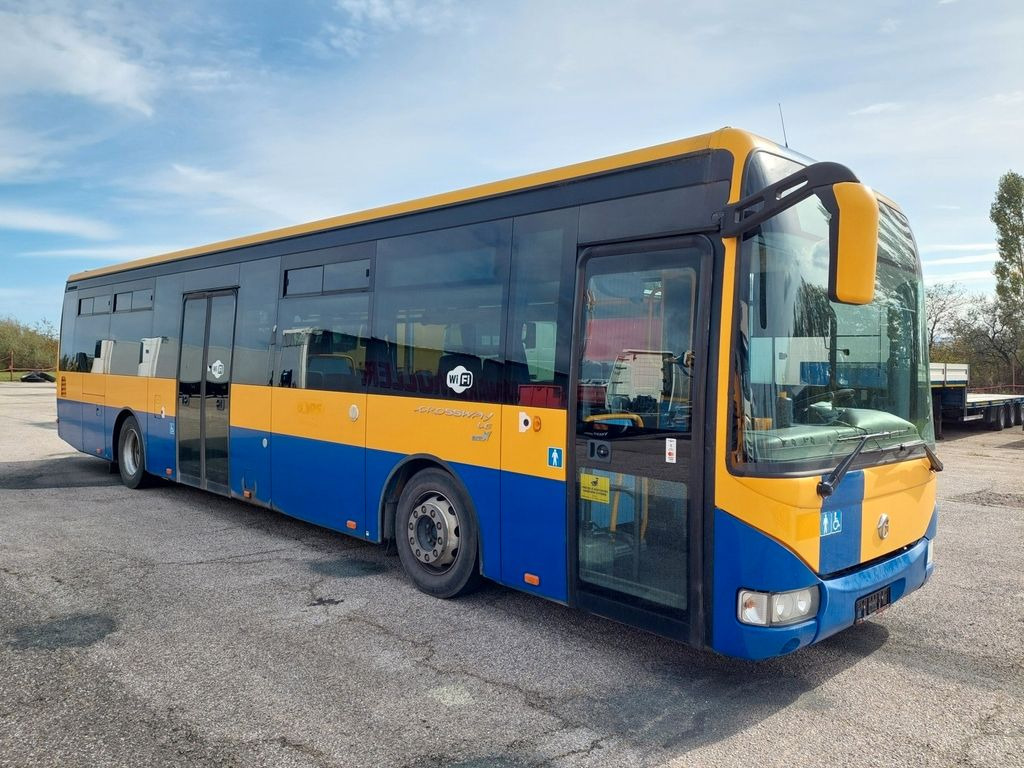 Irisbus Crossway Low Entry - Suburban bus: picture 2 Irisbus Crossway Low Entry - Suburban bus: picture 2