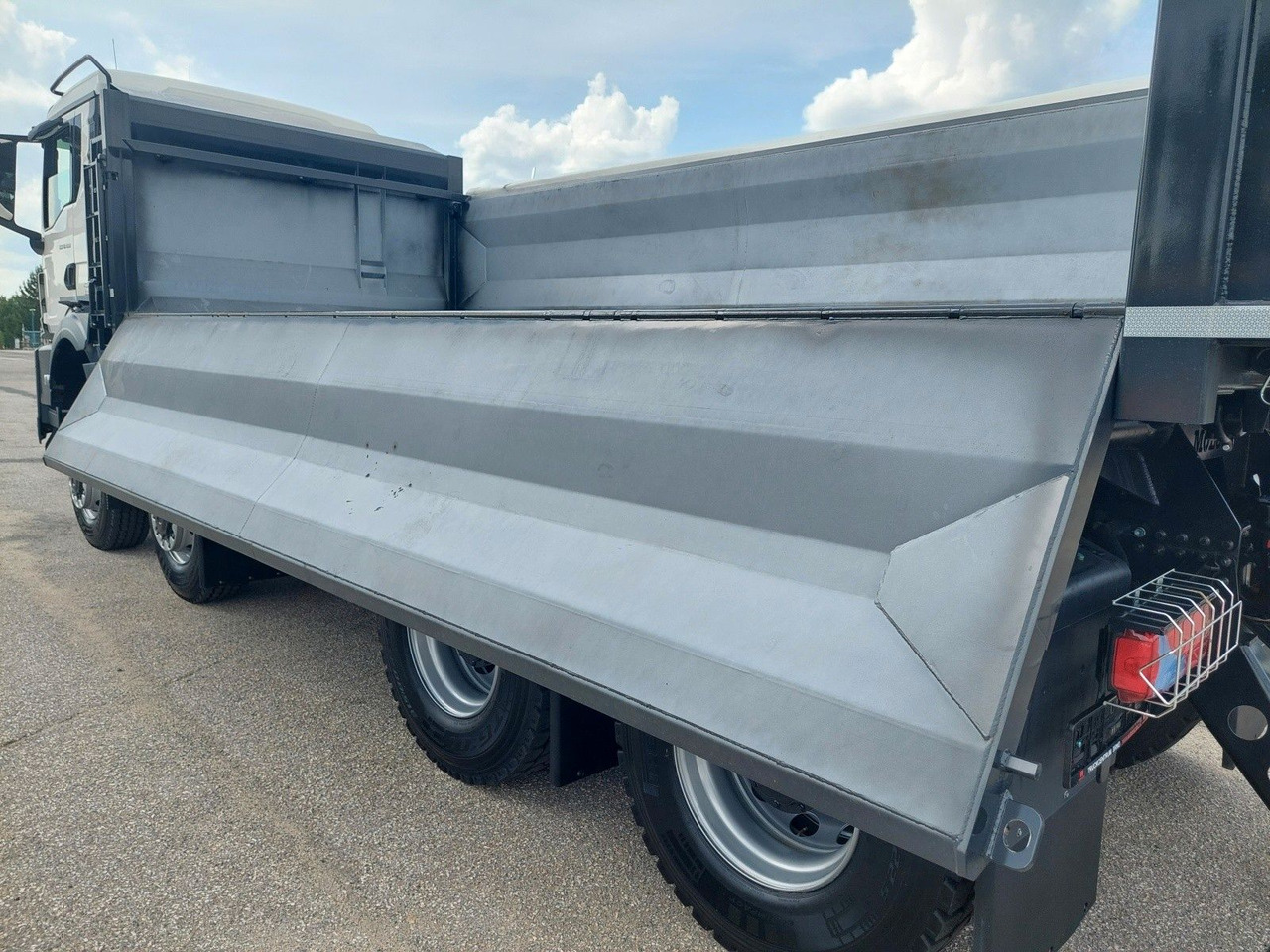 Leasing of MAN TGS 41.520 8X6 BB CH MAN TGS 41.520 8X6 BB CH: picture 7 Leasing of MAN TGS 41.520 8X6 BB CH MAN TGS 41.520 8X6 BB CH: picture 7