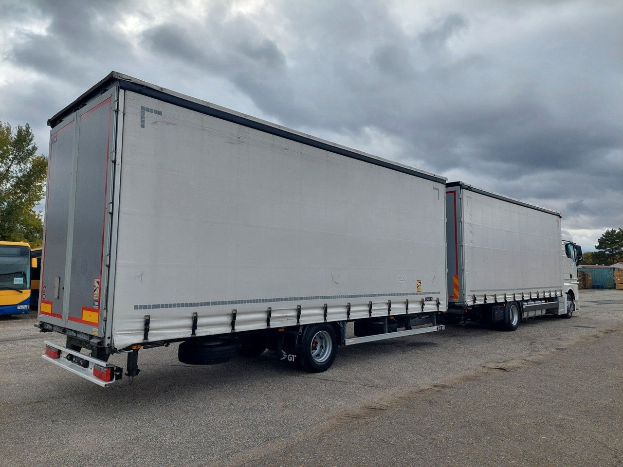 MAN TGX 18.470 LL + Gniotpol G-4080 120 m3 Durchbar - Curtainsider truck: picture 4 MAN TGX 18.470 LL + Gniotpol G-4080 120 m3 Durchbar - Curtainsider truck: picture 4