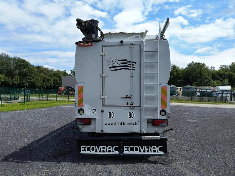 Tank truck for transportation of food MAN TGS 33.440 ECOVRAC 8X4 - RETARDER: picture 6 Tank truck for transportation of food MAN TGS 33.440 ECOVRAC 8X4 - RETARDER: picture 6