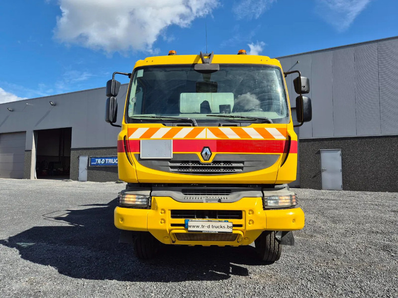 Renault Kerax 450 8X4 - PATA - SECMAIR CHIPSEALER - 6000L - Truck: picture 2 Renault Kerax 450 8X4 - PATA - SECMAIR CHIPSEALER - 6000L - Truck: picture 2