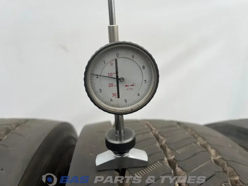 Continental - Tire for Truck: picture 3 Continental - Tire for Truck: picture 3