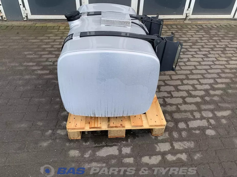 DAF Brandstoftank DAF 400 Liter 1314499 - Fuel tank for Truck: picture 2 DAF Brandstoftank DAF 400 Liter 1314499 - Fuel tank for Truck: picture 2