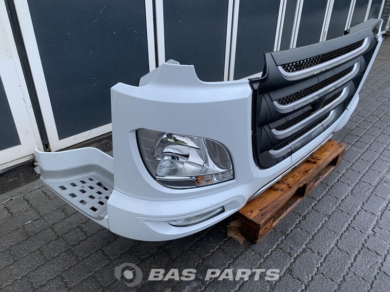 DAF CF Euro 6 Bumper DAF 1907076 - Bumper for Truck: picture 3 DAF CF Euro 6 Bumper DAF 1907076 - Bumper for Truck: picture 3