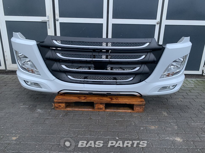 DAF CF Euro 6 Bumper DAF 1907076 - Bumper for Truck: picture 1 DAF CF Euro 6 Bumper DAF 1907076 - Bumper for Truck: picture 1
