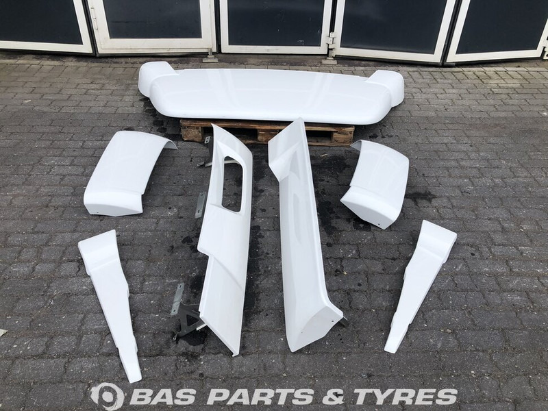 DAF CF Euro 6 - Aerodynamics/ Spoiler for Truck: picture 1 DAF CF Euro 6 - Aerodynamics/ Spoiler for Truck: picture 1