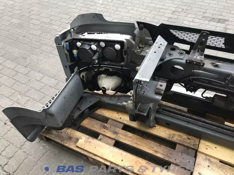 DAF LF Euro 6 - Bumper for Truck: picture 4 DAF LF Euro 6 - Bumper for Truck: picture 4