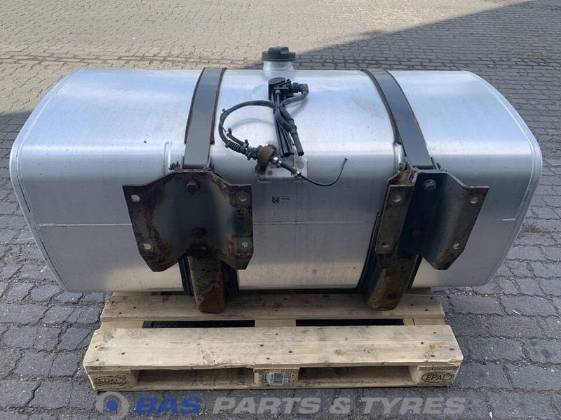 DAF - Fuel tank for Truck: picture 3 DAF - Fuel tank for Truck: picture 3