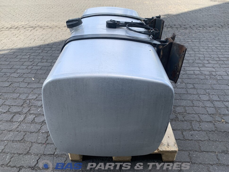DAF - Fuel tank for Truck: picture 2 DAF - Fuel tank for Truck: picture 2