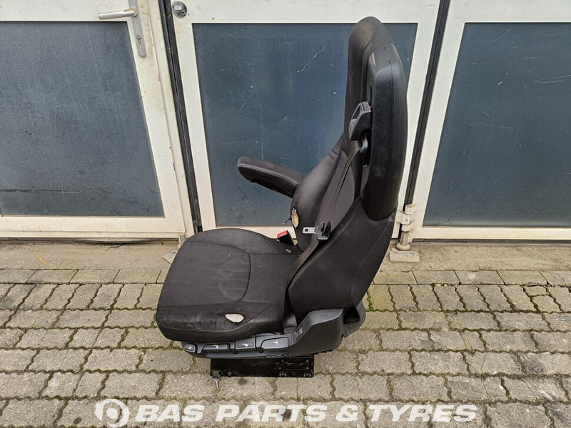 DAF XF106 - Seat for Truck: picture 2 DAF XF106 - Seat for Truck: picture 2
