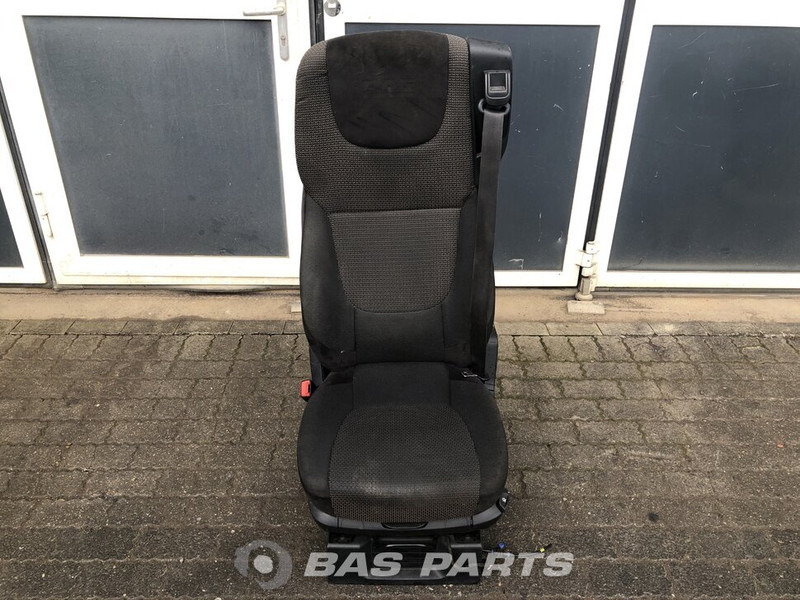 DAF XF106 - Seat for Truck: picture 1 DAF XF106 - Seat for Truck: picture 1