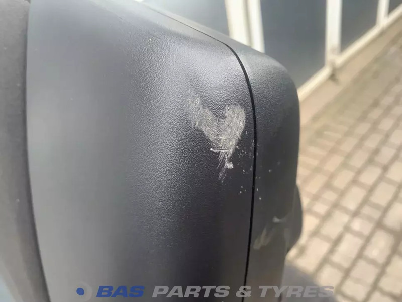 DAF XF106 - Seat for Truck: picture 5 DAF XF106 - Seat for Truck: picture 5