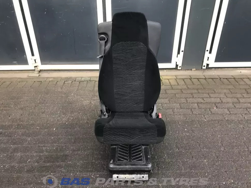 Mercedes-Benz Actros MP4 - Seat for Truck: picture 1 Mercedes-Benz Actros MP4 - Seat for Truck: picture 1