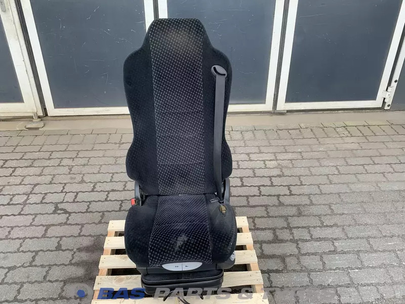 Mercedes-Benz Atego MP2 - Seat for Truck: picture 1 Mercedes-Benz Atego MP2 - Seat for Truck: picture 1