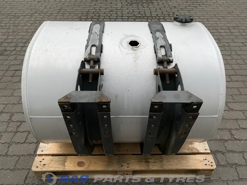 Renault Brandstoftank Renault 315 Liter G0000111 - Fuel tank for Truck: picture 3 Renault Brandstoftank Renault 315 Liter G0000111 - Fuel tank for Truck: picture 3