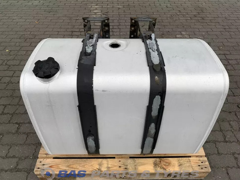 Renault Brandstoftank Renault 315 Liter G0000111 - Fuel tank for Truck: picture 1 Renault Brandstoftank Renault 315 Liter G0000111 - Fuel tank for Truck: picture 1