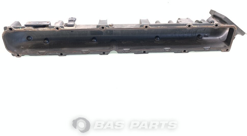 Renault Inlaatspruitstuk Renault 7422117604 - Intake manifold for Truck: picture 2 Renault Inlaatspruitstuk Renault 7422117604 - Intake manifold for Truck: picture 2