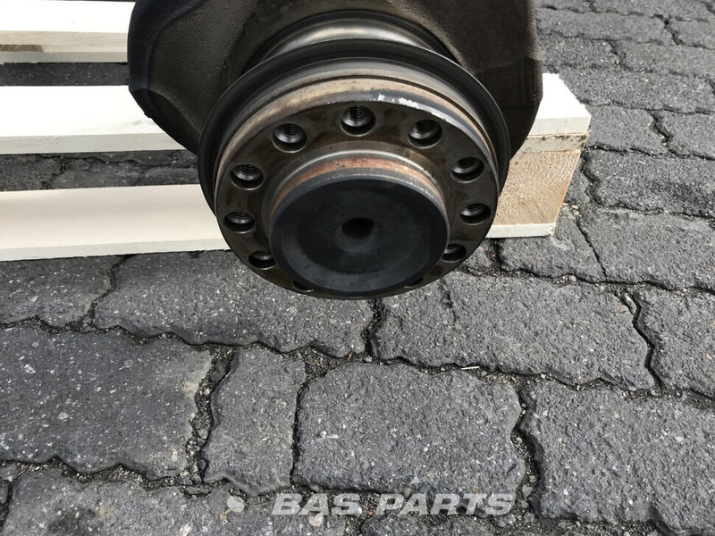 Renault Krukas Renault 7422235000 - Crankshaft for Truck: picture 2 Renault Krukas Renault 7422235000 - Crankshaft for Truck: picture 2