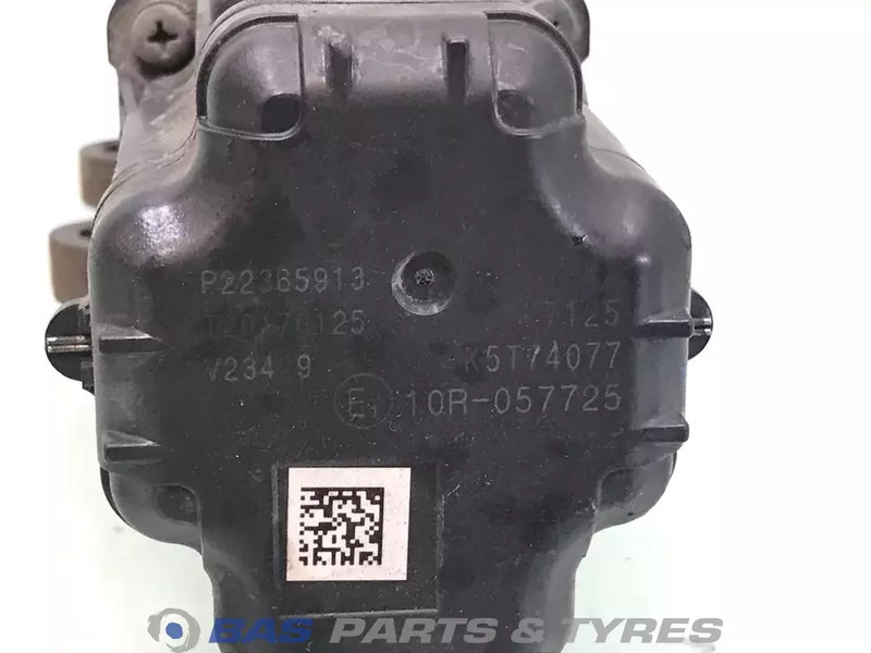Renault - Muffler/ Exhaust system for Truck: picture 3 Renault - Muffler/ Exhaust system for Truck: picture 3