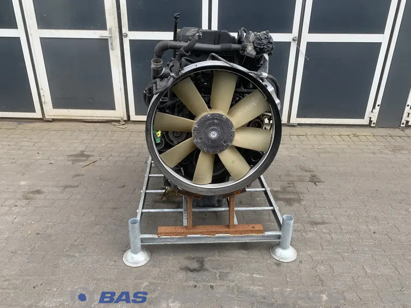 Renault T-Serie - Engine for Truck: picture 4 Renault T-Serie - Engine for Truck: picture 4