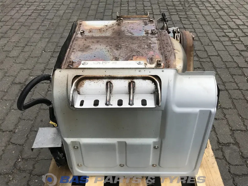 Renault Uitlaatdemper Renault 7421750067 - Muffler for Truck: picture 4 Renault Uitlaatdemper Renault 7421750067 - Muffler for Truck: picture 4