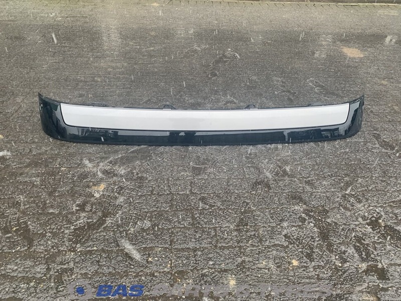 Volvo FH4 - Sun visor for Truck: picture 1 Volvo FH4 - Sun visor for Truck: picture 1
