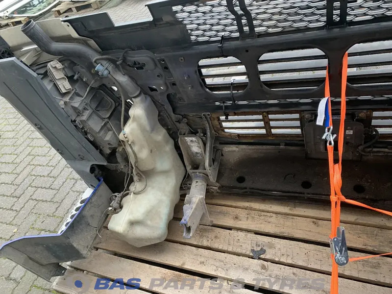 Volvo FH4 - Bumper for Truck: picture 4 Volvo FH4 - Bumper for Truck: picture 4