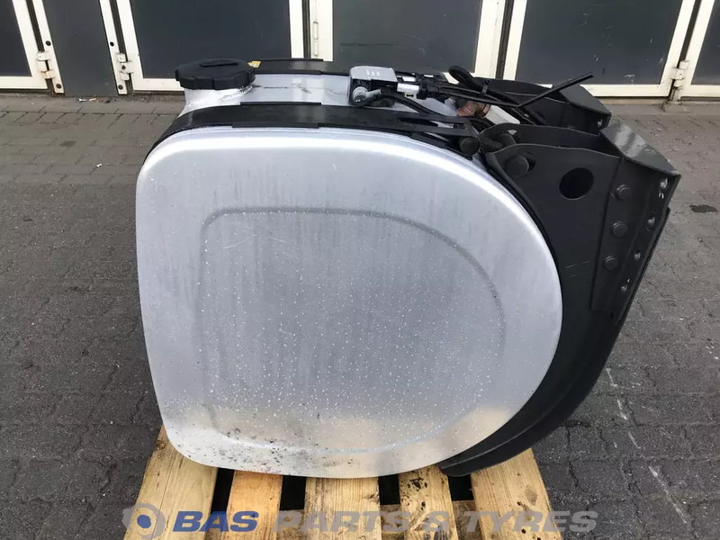 Volvo - Fuel tank for Truck: picture 2 Volvo - Fuel tank for Truck: picture 2