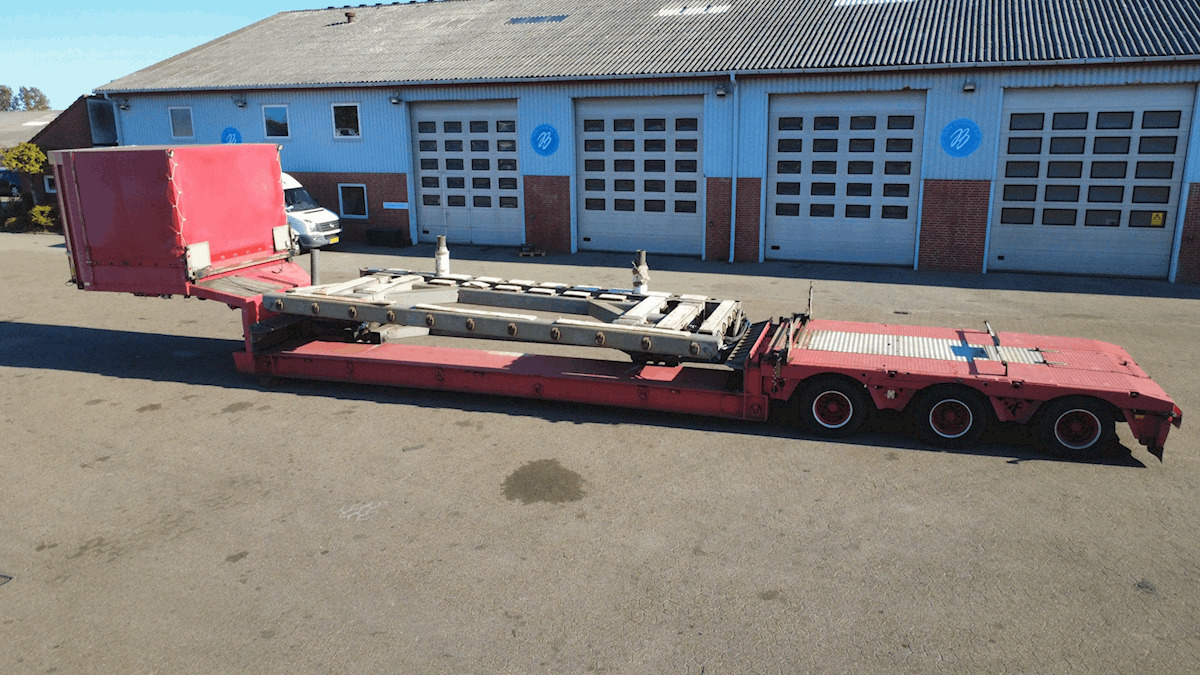 Faymonville STBZ 3 - Flangetrailer - Low loader semi-trailer: picture 2 Faymonville STBZ 3 - Flangetrailer - Low loader semi-trailer: picture 2