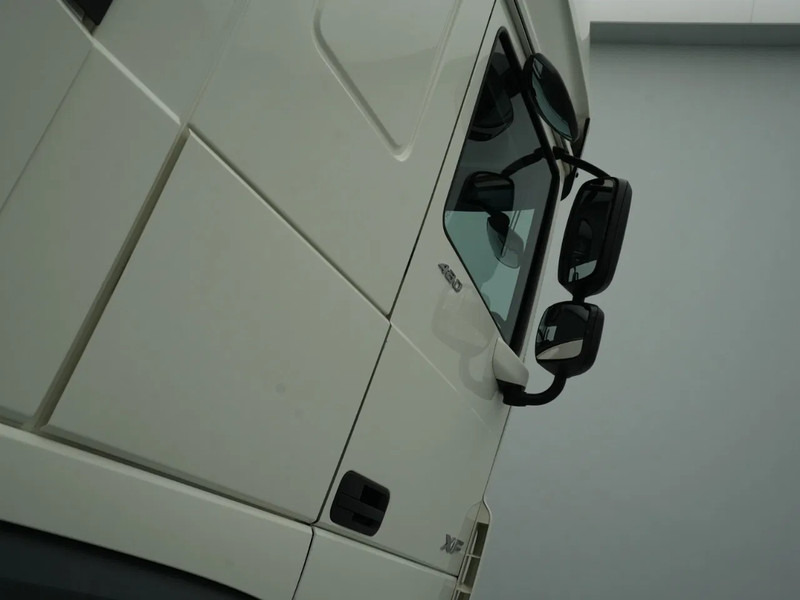 Tractor unit DAF XF 480 FT Super Space Cab, 2x Tanks, PTO Prep: picture 10
