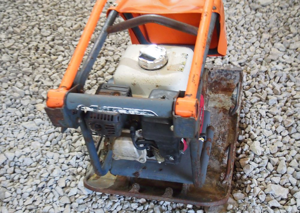 Ubijarka Belle PC5000E 2009 Zagęszczarka ubijarka Bella - Vibratory plate: picture 3 Ubijarka Belle PC5000E 2009 Zagęszczarka ubijarka Bella - Vibratory plate: picture 3