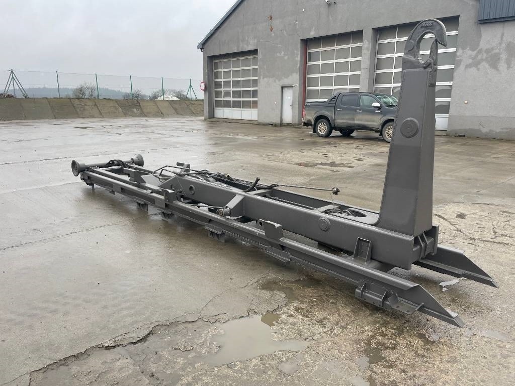 Atlas Dzwignik Hakowy - Hook lift/ Skip loader system: picture 3 Atlas Dzwignik Hakowy - Hook lift/ Skip loader system: picture 3