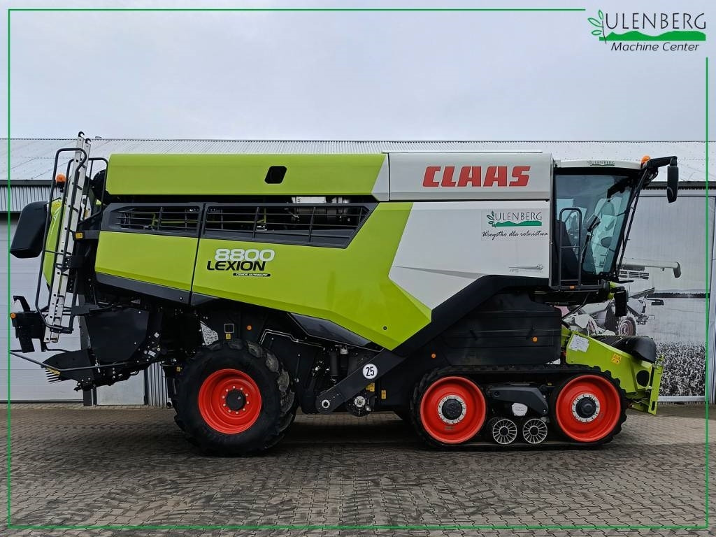 Claas Lexion 8800 TT - Combine harvester: picture 4 Claas Lexion 8800 TT - Combine harvester: picture 4