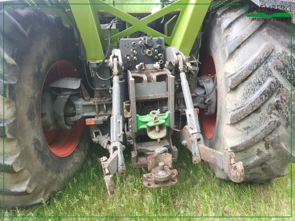 Farm tractor Claas Xerion 3300 Trac: picture 6 Farm tractor Claas Xerion 3300 Trac: picture 6