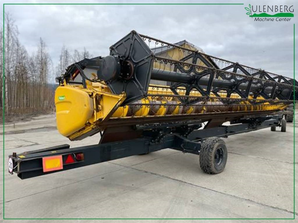 Combine harvester New Holland CR9090: picture 11 Combine harvester New Holland CR9090: picture 11