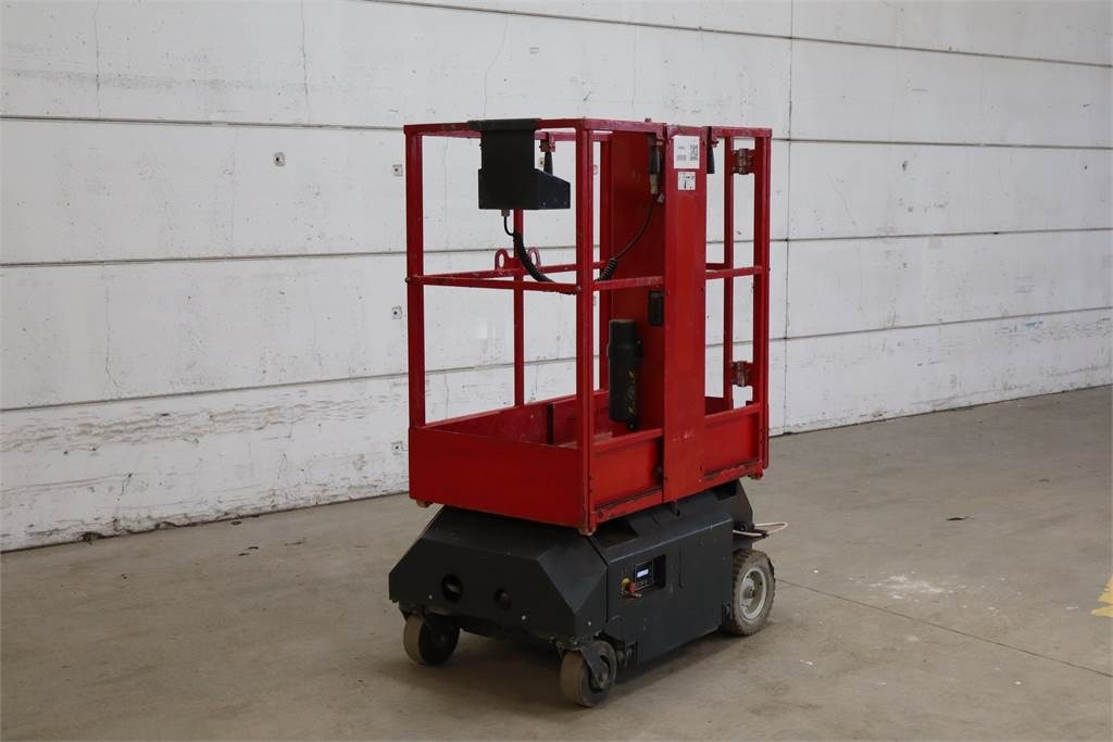 Bravi Lui Mini HD - Vertical mast lift: picture 4 Bravi Lui Mini HD - Vertical mast lift: picture 4