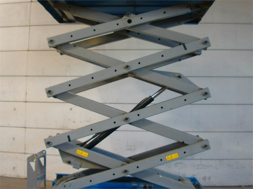 Scissor lift Genie GS2646: picture 8