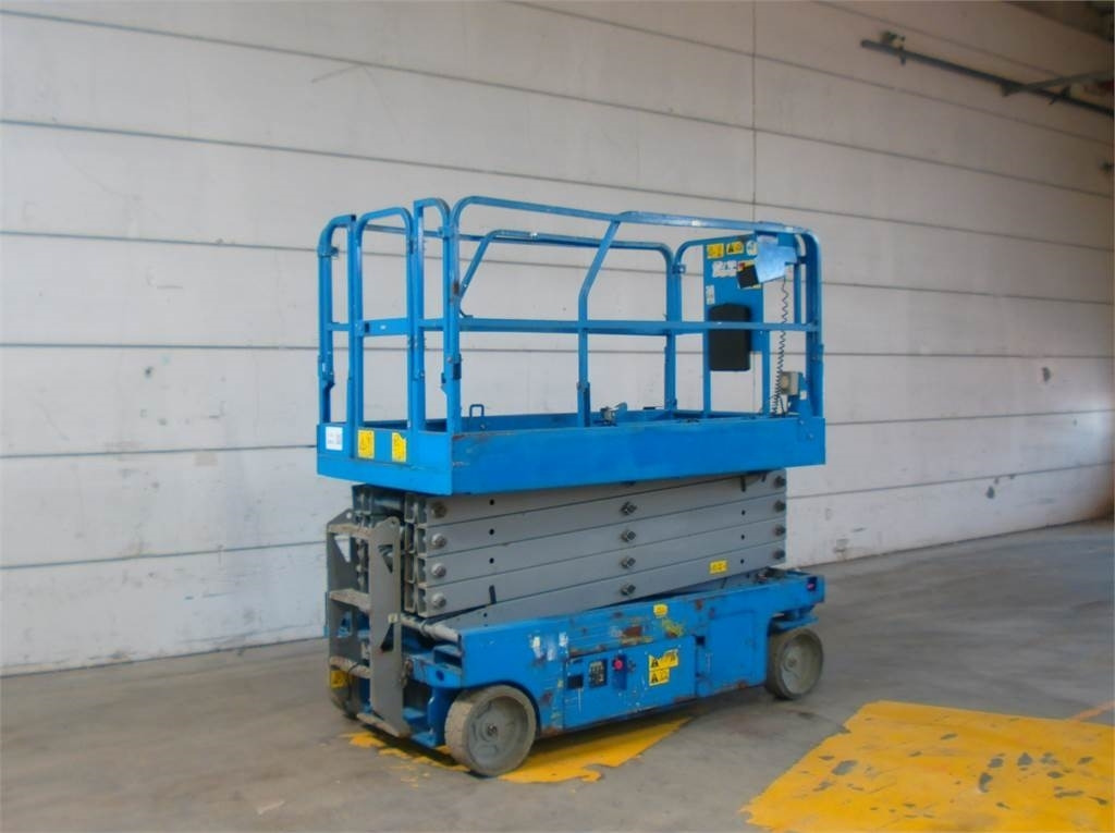 Genie GS3246 - Scissor lift: picture 3 Genie GS3246 - Scissor lift: picture 3