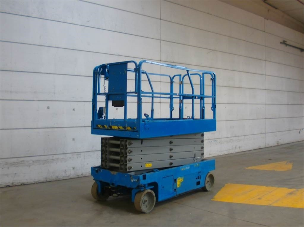 Genie GS3246 - Scissor lift: picture 4 Genie GS3246 - Scissor lift: picture 4