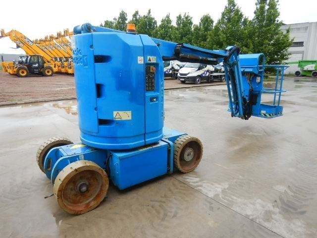 Genie Z30-20N  - Articulated boom: picture 4 Genie Z30-20N  - Articulated boom: picture 4