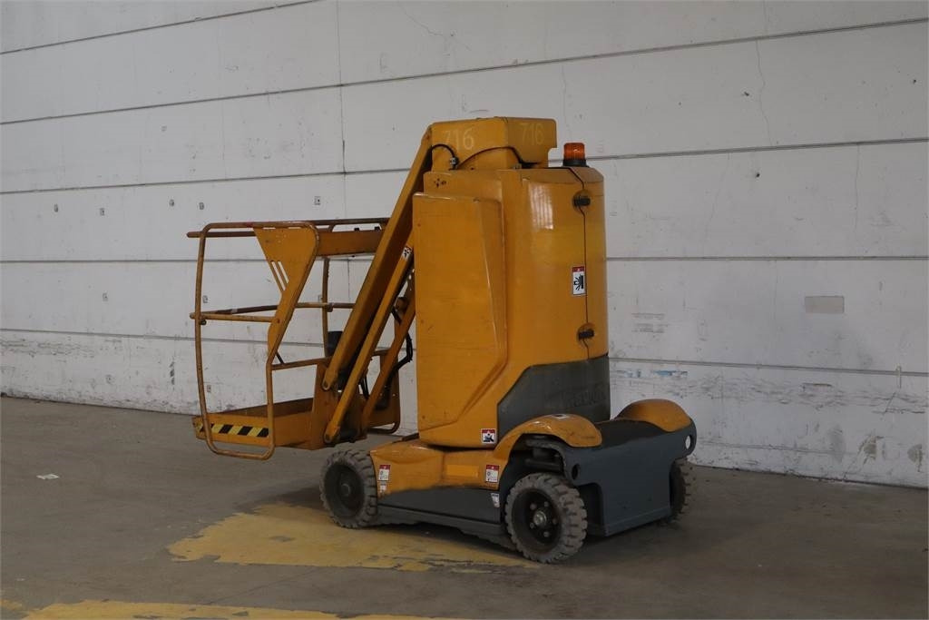 Haulotte STAR 10 - Vertical mast lift: picture 3 Haulotte STAR 10 - Vertical mast lift: picture 3